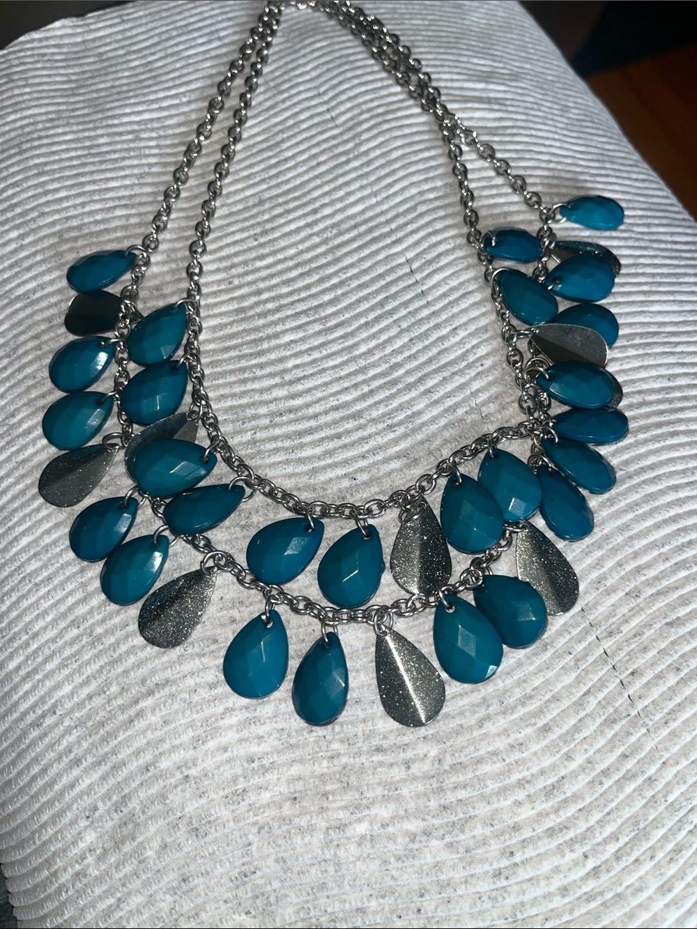 paparazzi Teal and Silver Teardrop Statement Necklace